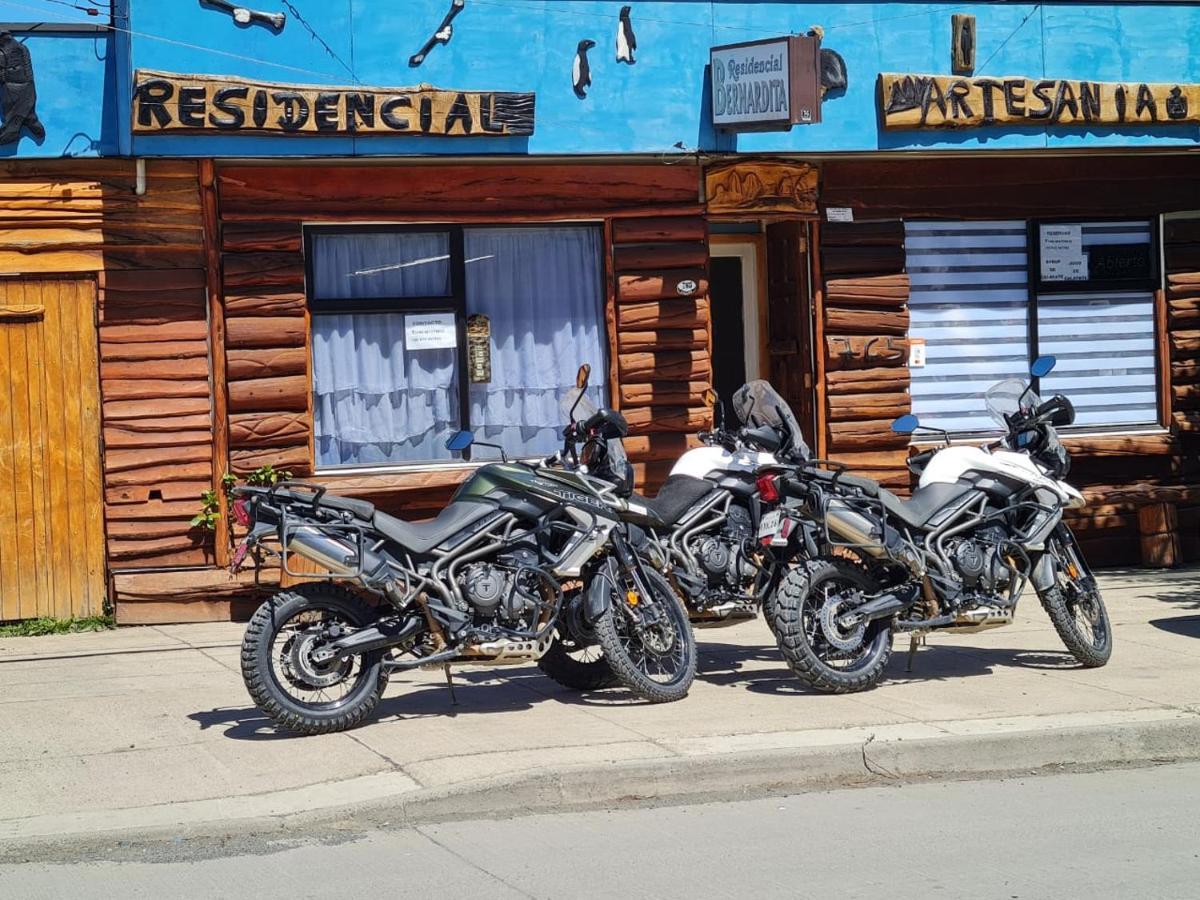 Hostal Bernardita 푸에르토나탈레스 외부 사진
