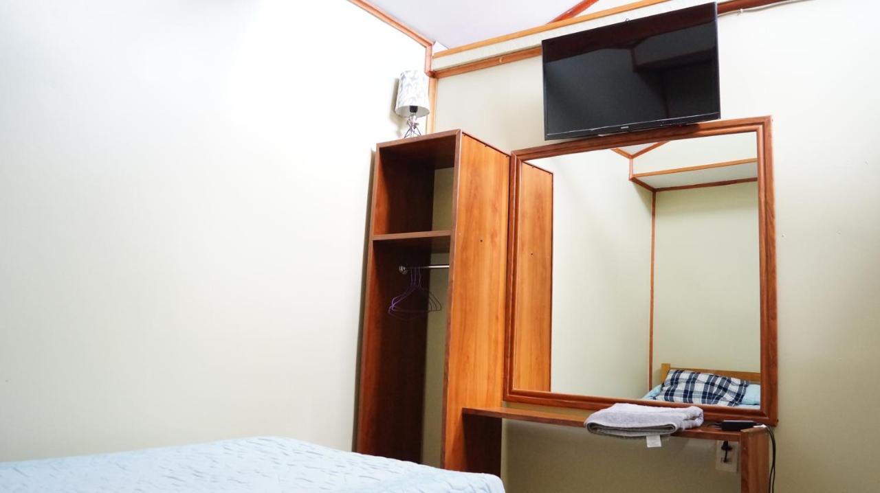 Hostal Bernardita 푸에르토나탈레스 외부 사진