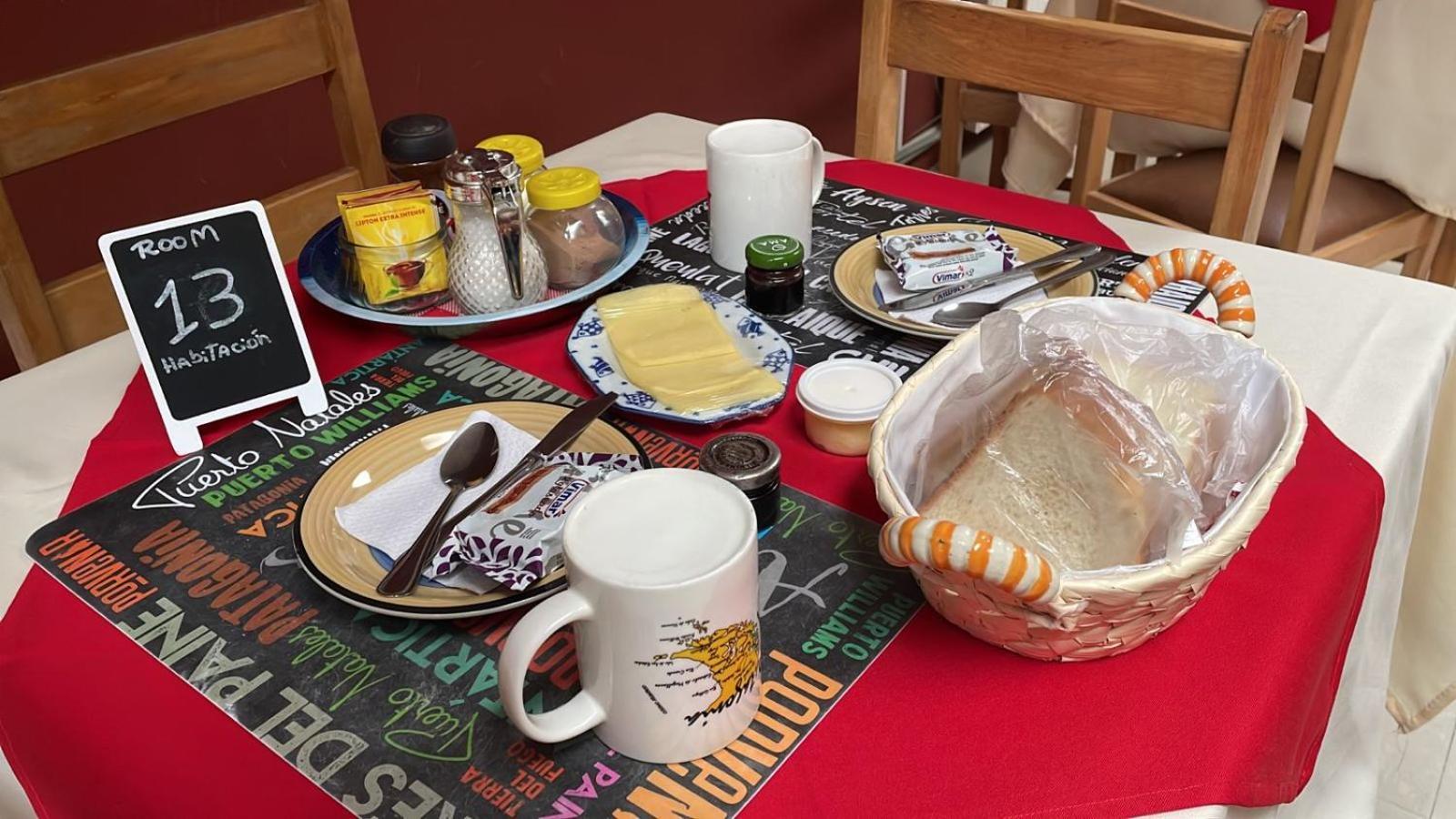 Hostal Bernardita 푸에르토나탈레스 외부 사진