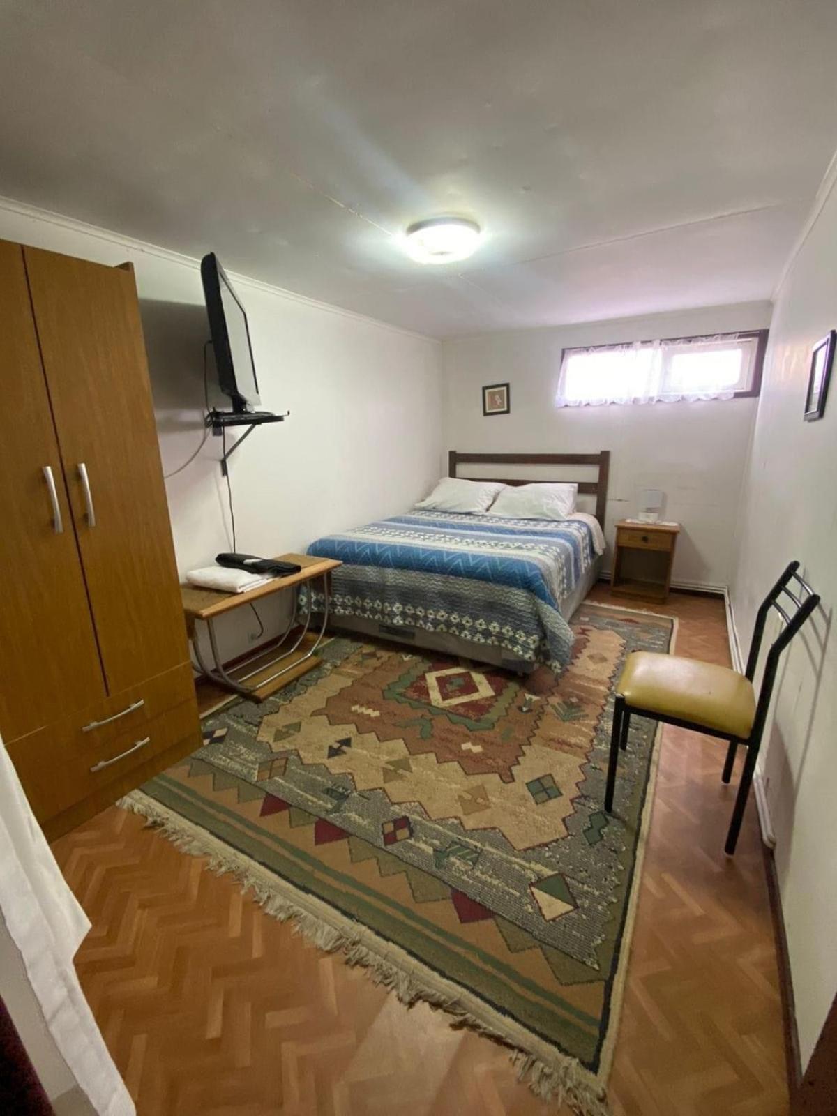 Hostal Bernardita 푸에르토나탈레스 외부 사진