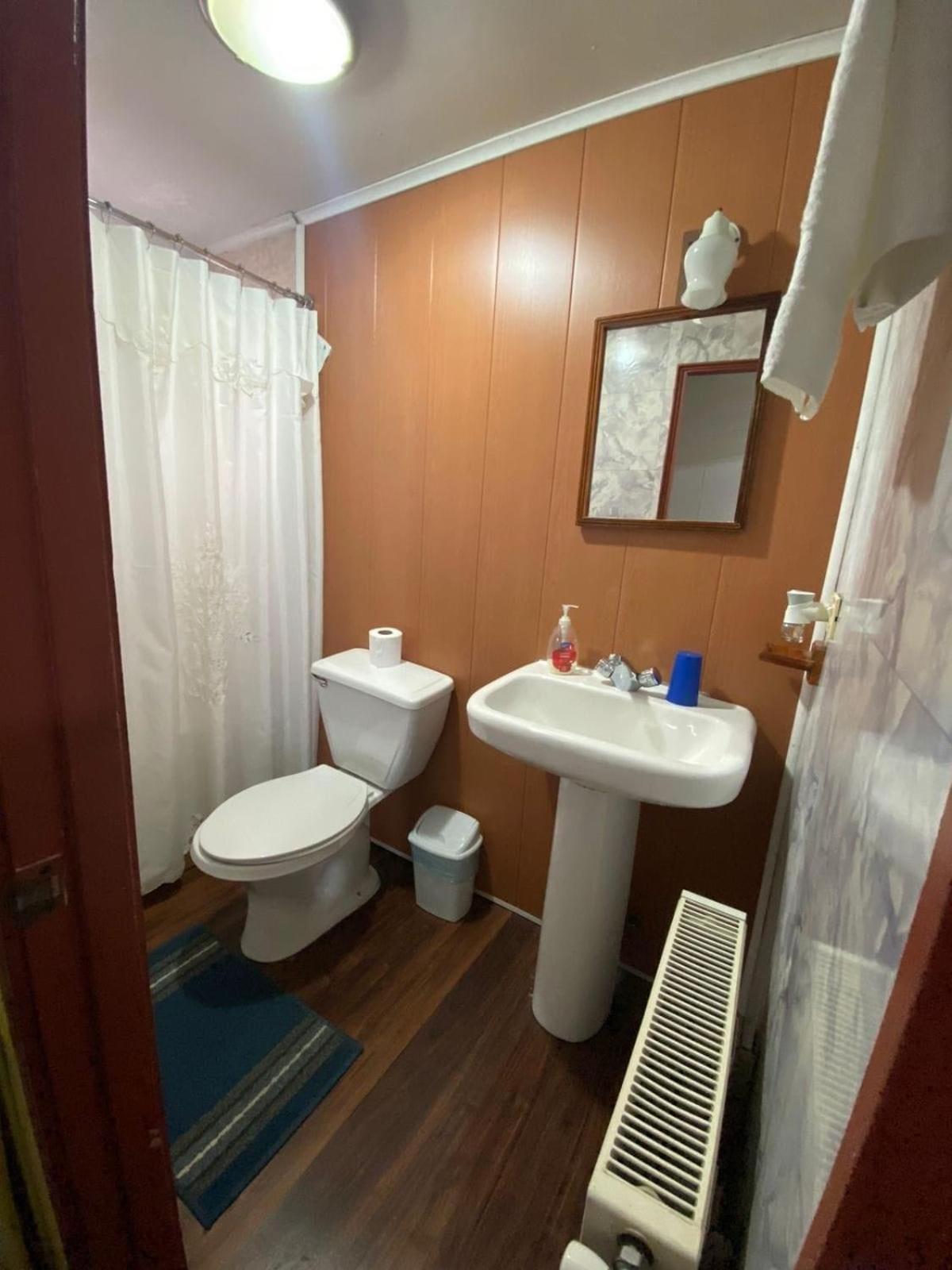 Hostal Bernardita 푸에르토나탈레스 외부 사진